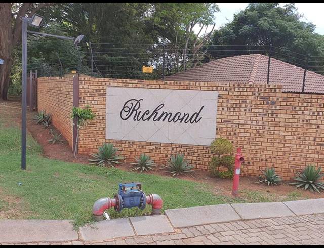 2 BEDROOM TOWNHOUSE FOR SALE IN AMANDASIG